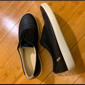 Ecco black flats, women’s size 12, worn once